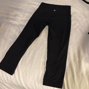 Cropped Lululemon Align leggings